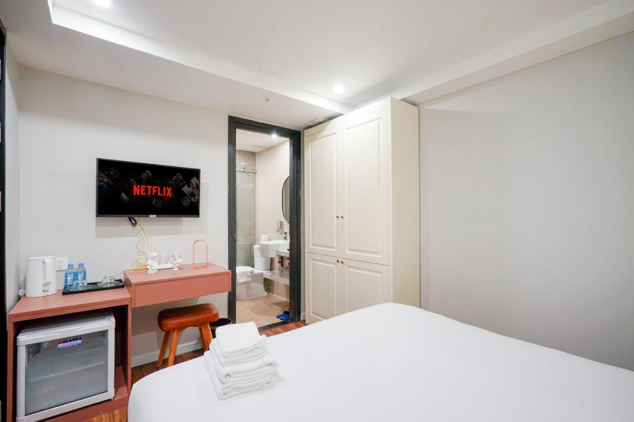Sazi Hotel - Bui Thi Xuan ホーチミン市 エクステリア 写真