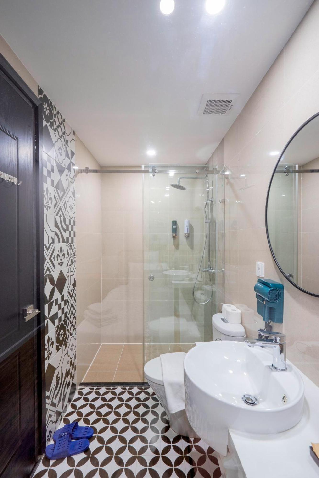 Sazi Hotel - Bui Thi Xuan ホーチミン市 エクステリア 写真